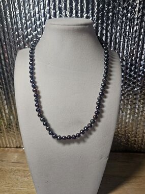 10k Gold Pearl Necklace